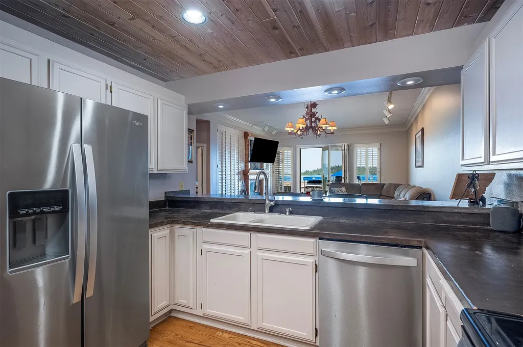 140 Pebble Way Bigfork MT 59911
