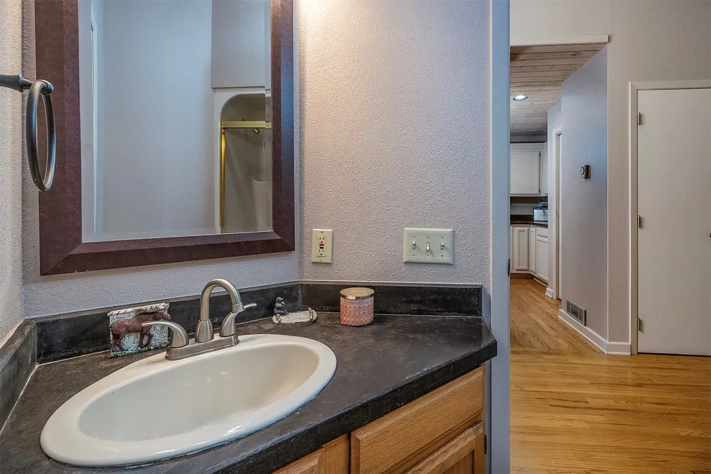 140 Pebble Way Bigfork MT 59911