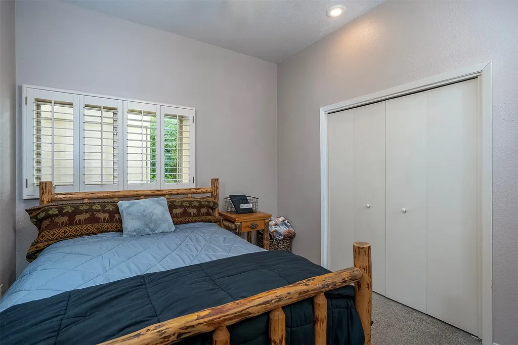 140 Pebble Way Bigfork MT 59911