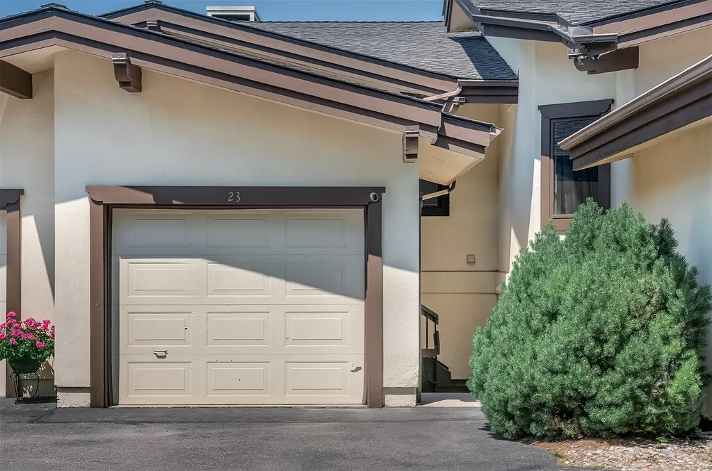140 Pebble Way Bigfork MT 59911
