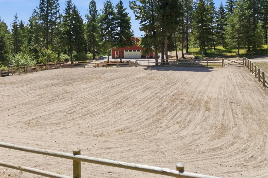 1666 Bear Face & Elizabeth Lane Victor MT 59875