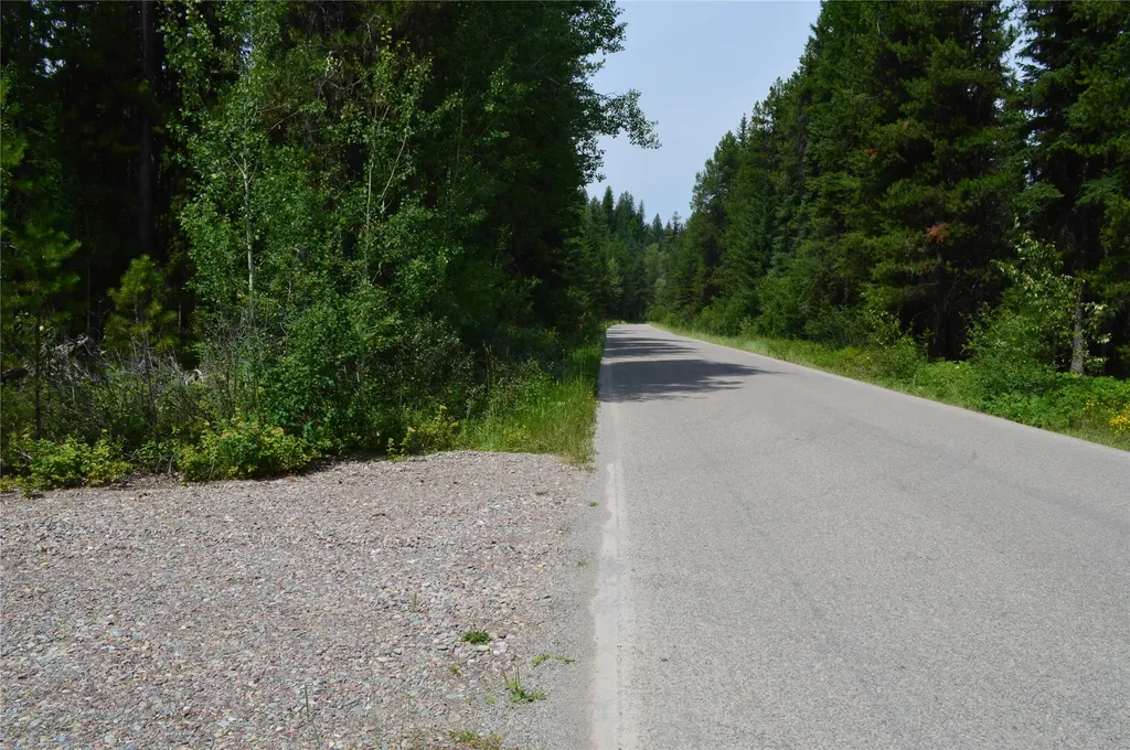 8990 North Fork Road Polebridge MT 59928