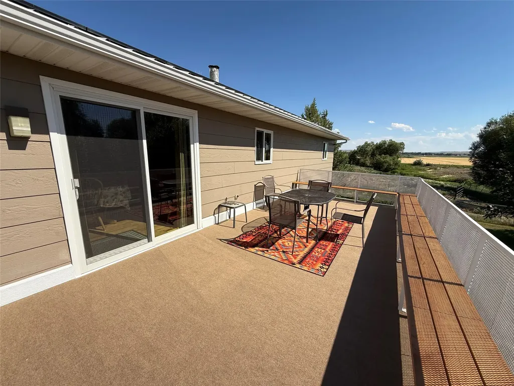 2606 N 17th Road Worden MT 59088
