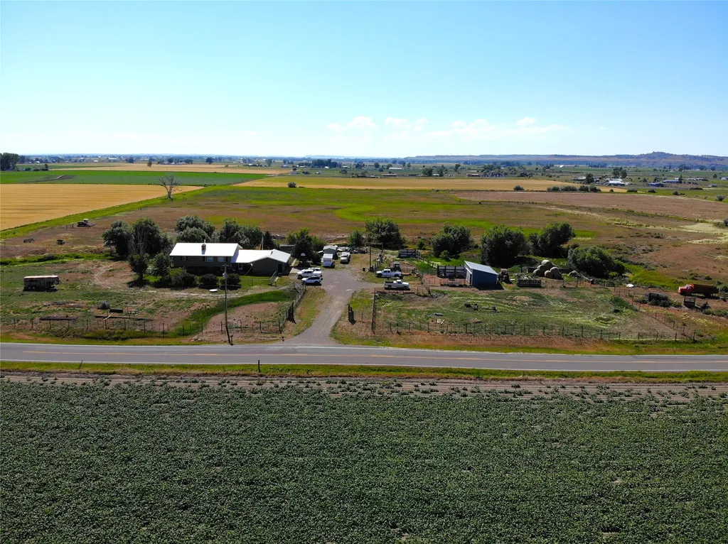 2606 N 17th Road Worden MT 59088