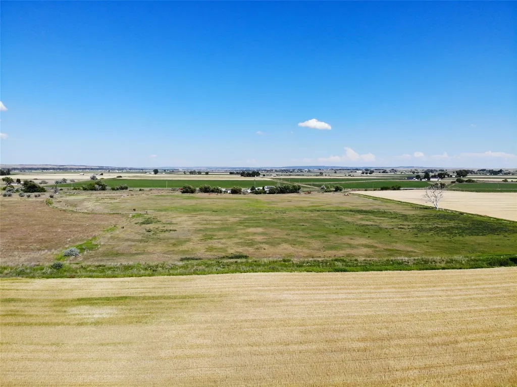 2606 N 17th Road Worden MT 59088