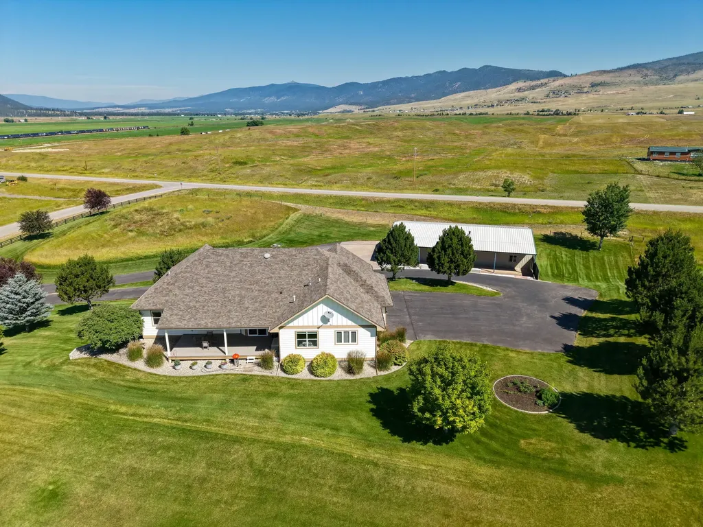 9758 Platinum Court Missoula MT 59808