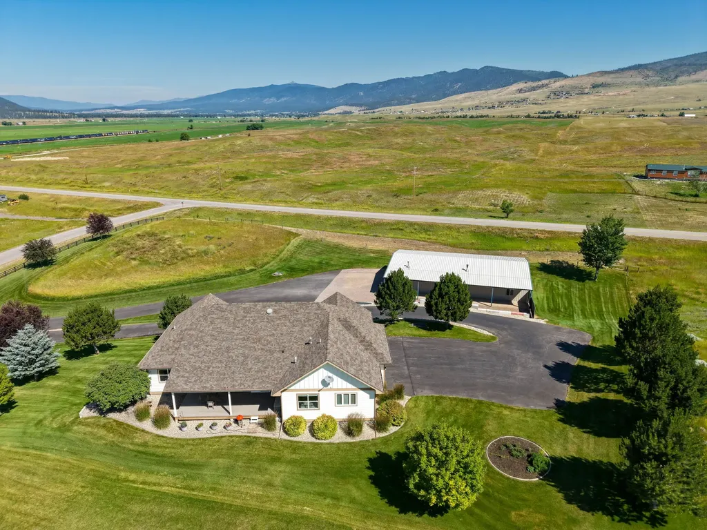 9758 Platinum Court Missoula MT 59808