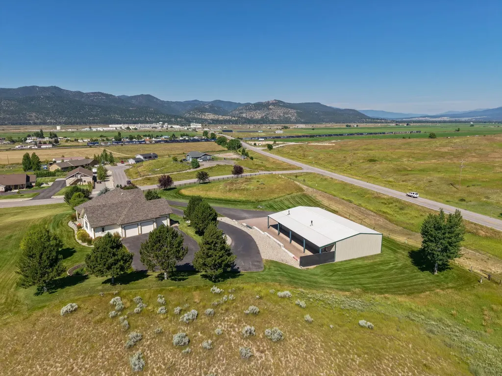 9758 Platinum Court Missoula MT 59808