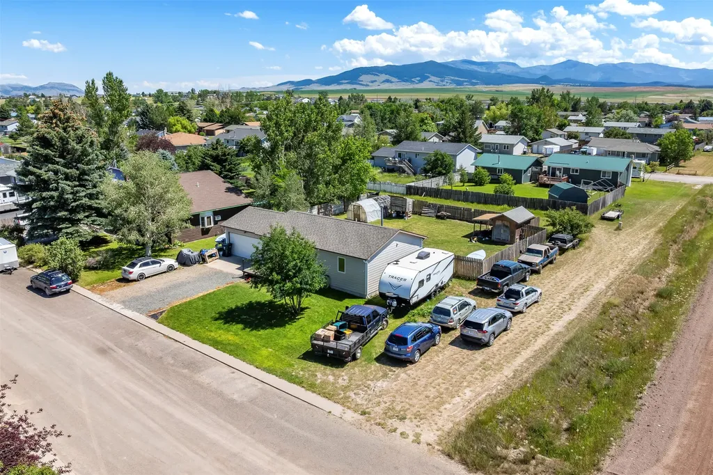 3701 E Dudley Street East Helena MT 59635