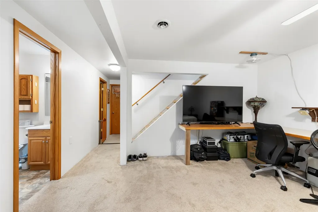 3701 E Dudley Street East Helena MT 59635