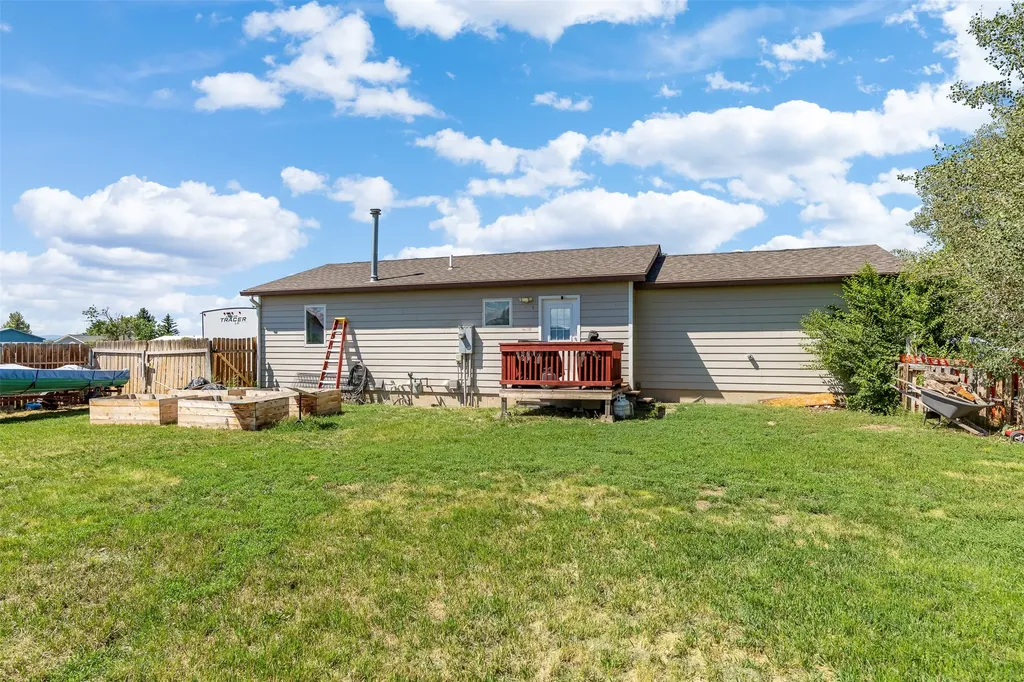 3701 E Dudley Street East Helena MT 59635