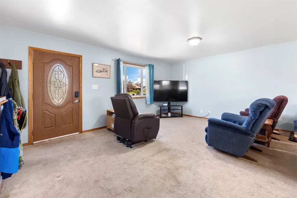 3701 E Dudley Street East Helena MT 59635