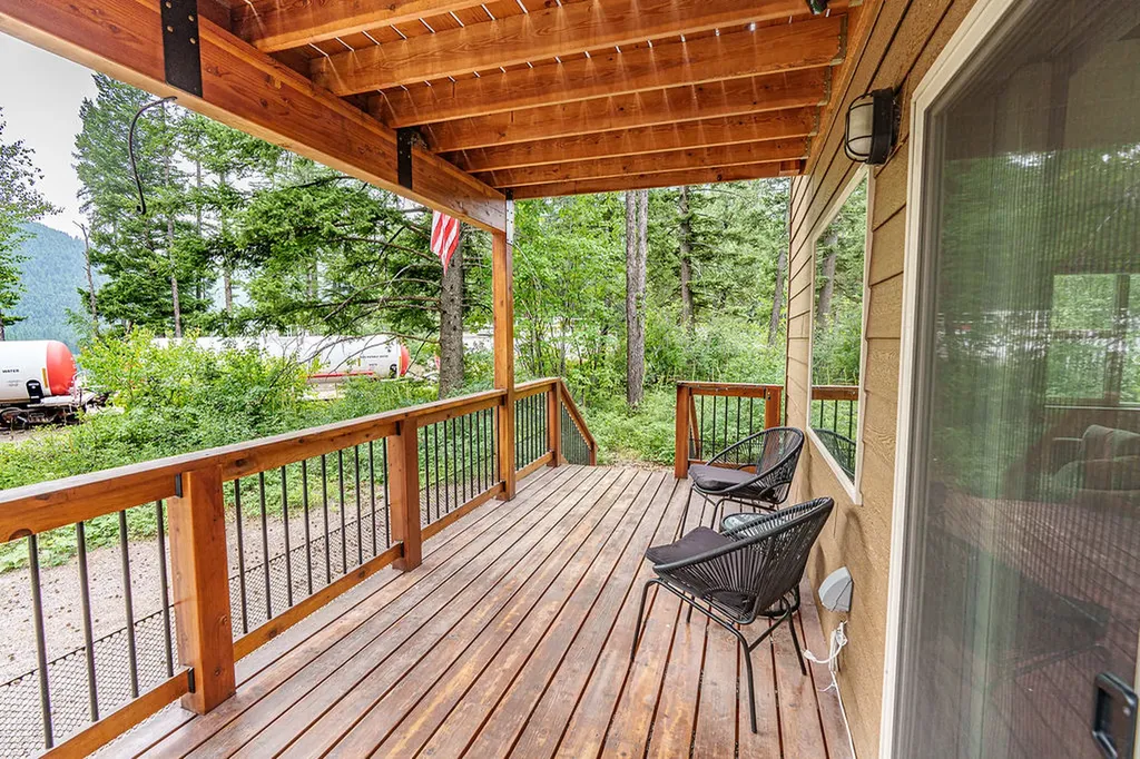 102 Izaak Walton Inn Road Essex MT 59916