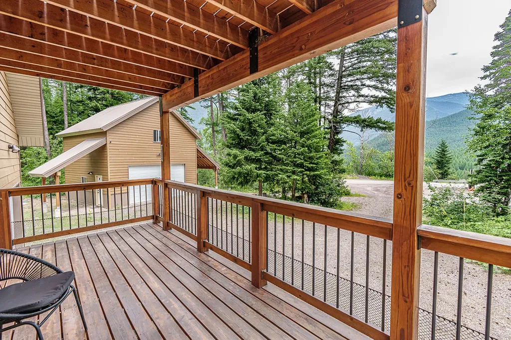 102 Izaak Walton Inn Road Essex MT 59916