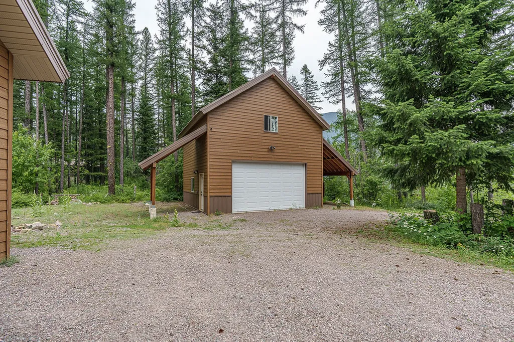 102 Izaak Walton Inn Road Essex MT 59916