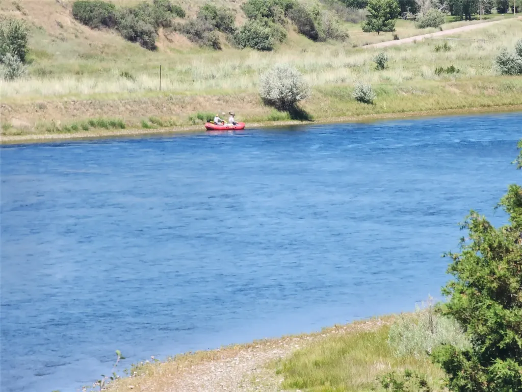 3130 Indian Trail Track Wolf Creek MT 59648