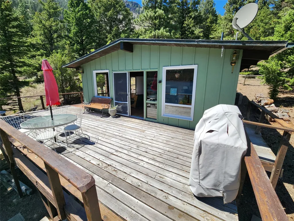 3130 Indian Trail Track Wolf Creek MT 59648