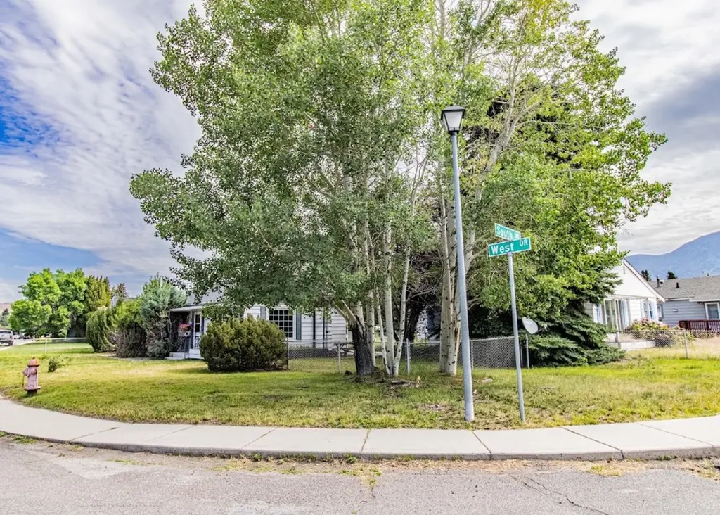 2280 West Drive Butte MT 59701