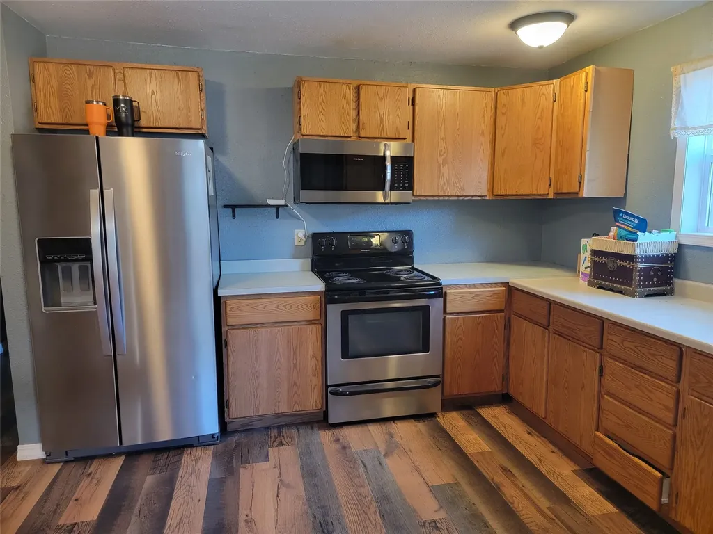 108 W Blake Street Plains MT 59859