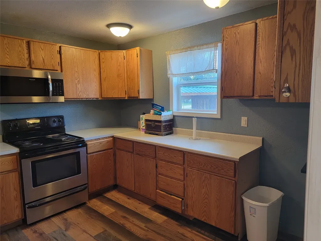 108 W Blake Street Plains MT 59859