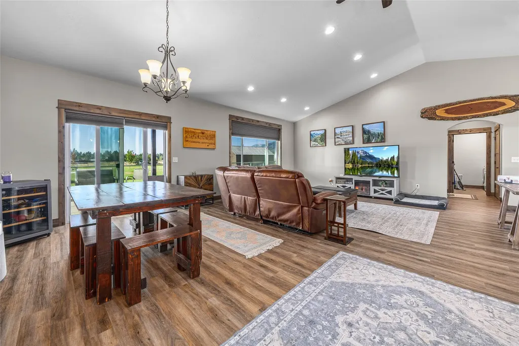 51 Kaycee Way Stevensville MT 59870