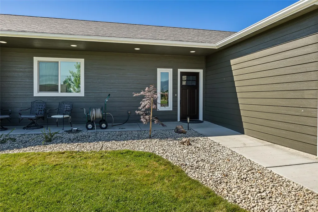 51 Kaycee Way Stevensville MT 59870