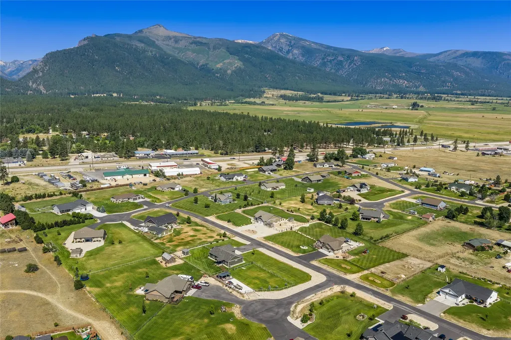 51 Kaycee Way Stevensville MT 59870