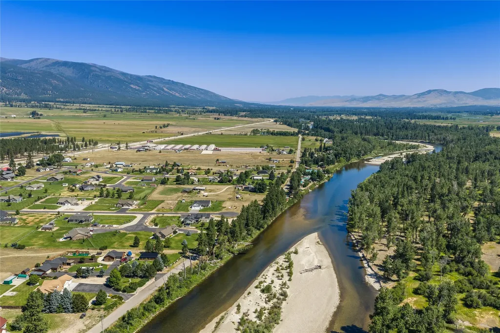 51 Kaycee Way Stevensville MT 59870