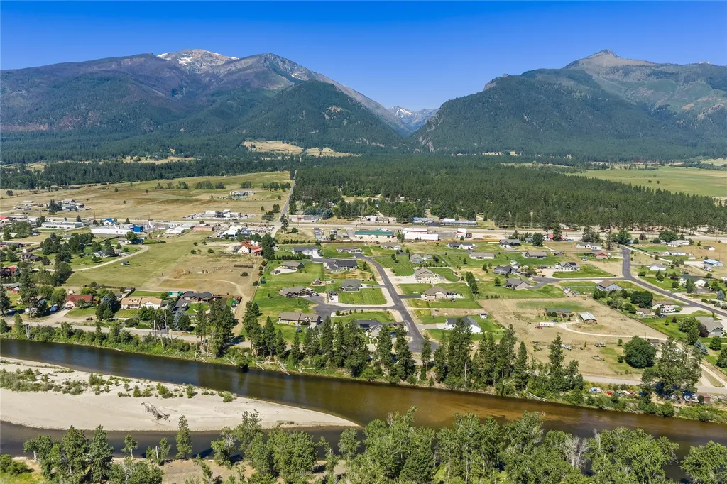 51 Kaycee Way Stevensville MT 59870