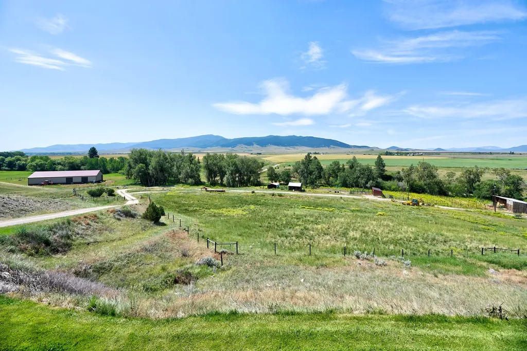 133 Amber Lane East Helena MT 59635