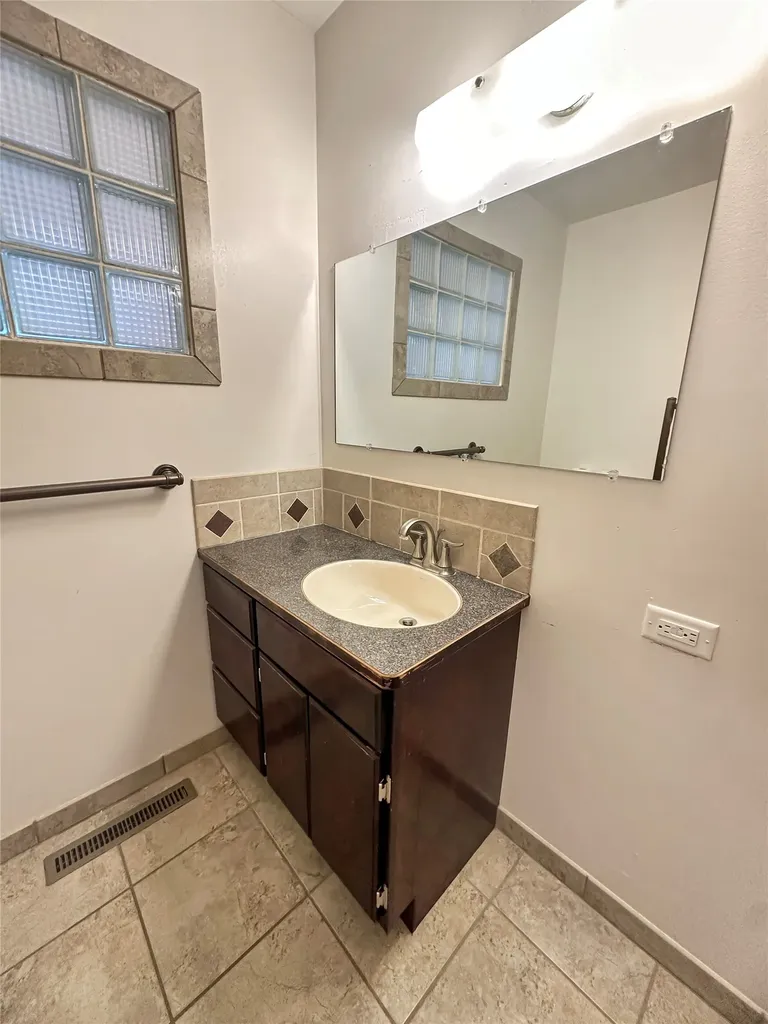 421 8th Avenue S Cut Bank MT 59427