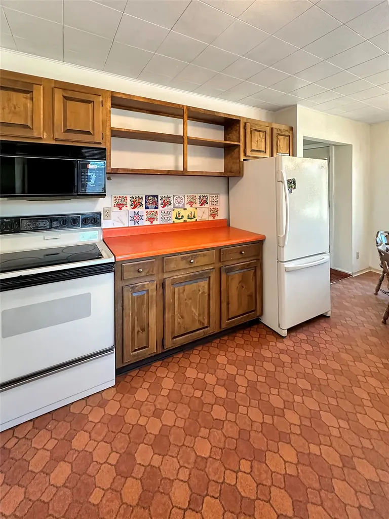 421 8th Avenue S Cut Bank MT 59427