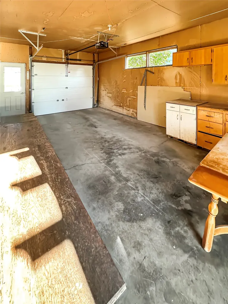421 8th Avenue S Cut Bank MT 59427