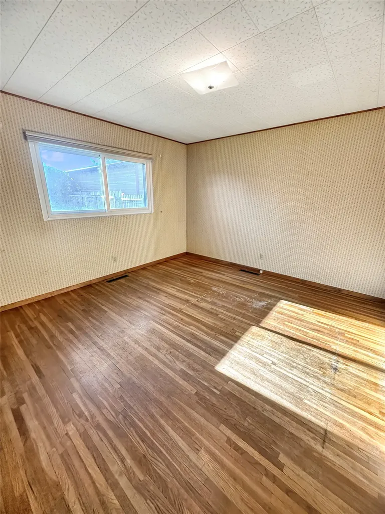 421 8th Avenue S Cut Bank MT 59427
