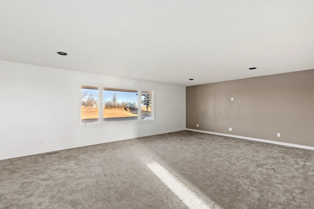 650 11th Lane NE Power MT 59468