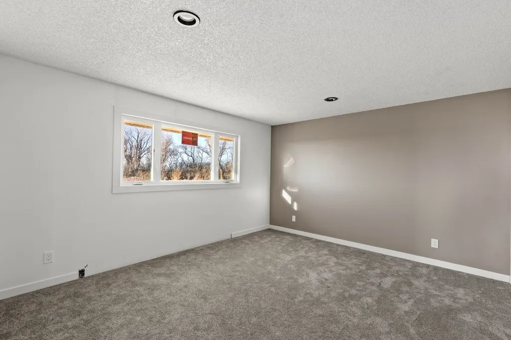 650 11th Lane NE Power MT 59468
