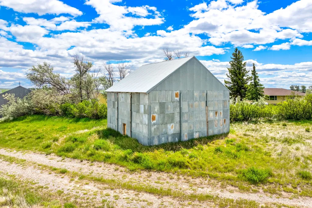 650 11th Lane NE Power MT 59468
