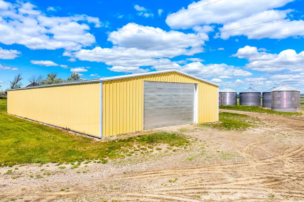 650 11th Lane NE Power MT 59468