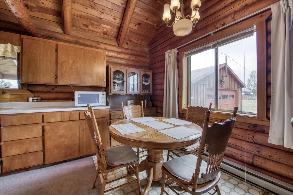 388 Winkler Lane Hamilton MT 59840