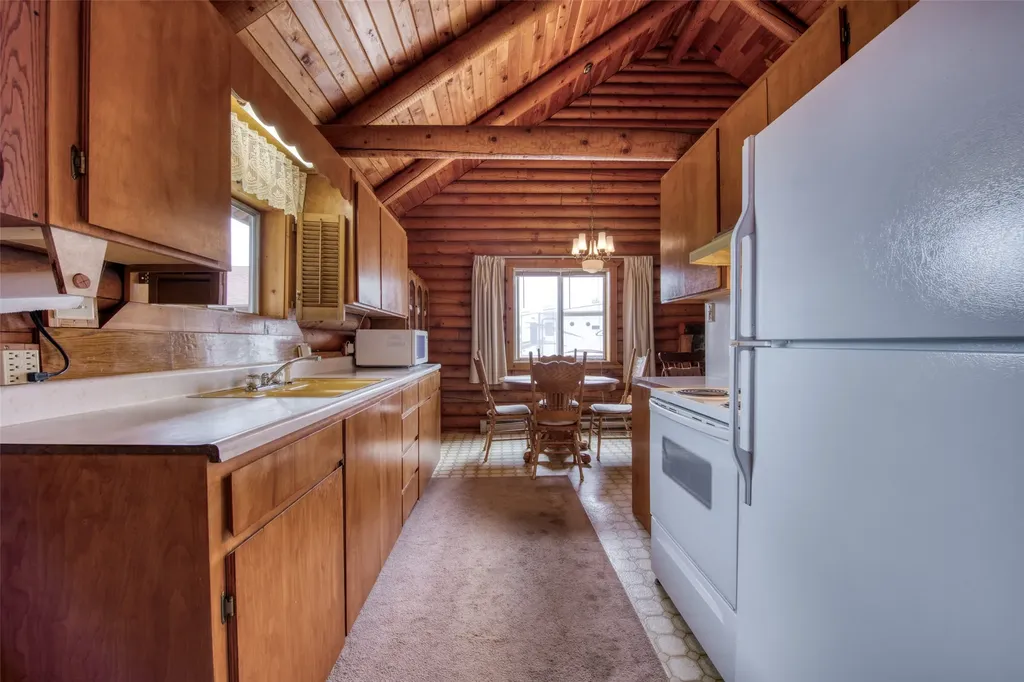 388 Winkler Lane Hamilton MT 59840