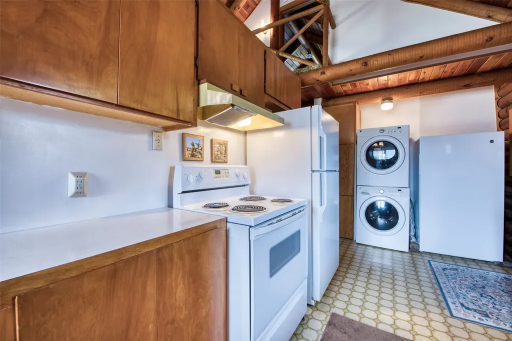 388 Winkler Lane Hamilton MT 59840