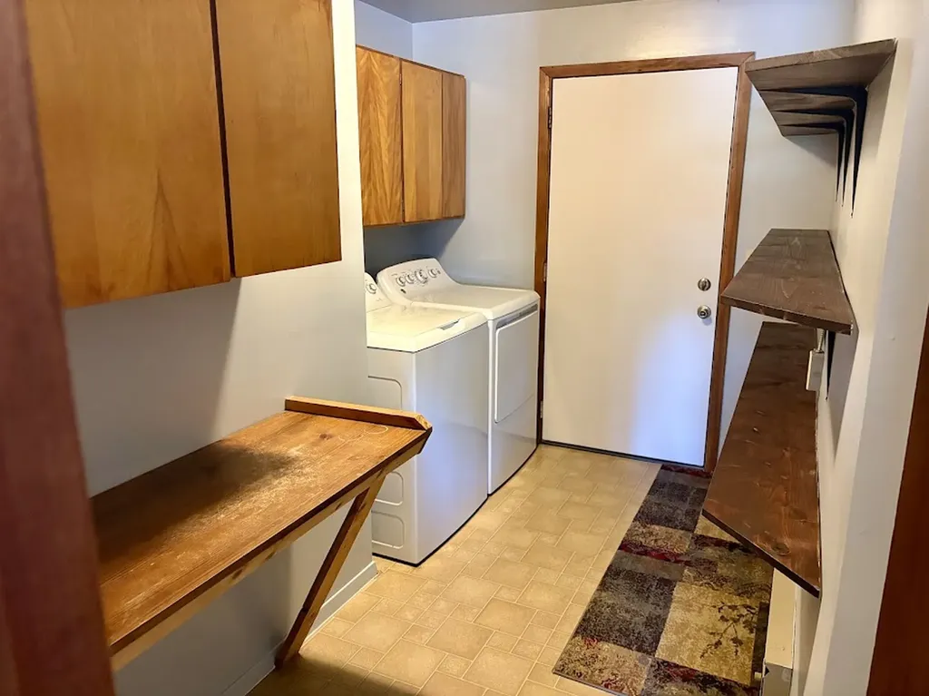 804 S 1st Avenue Plains MT 59859