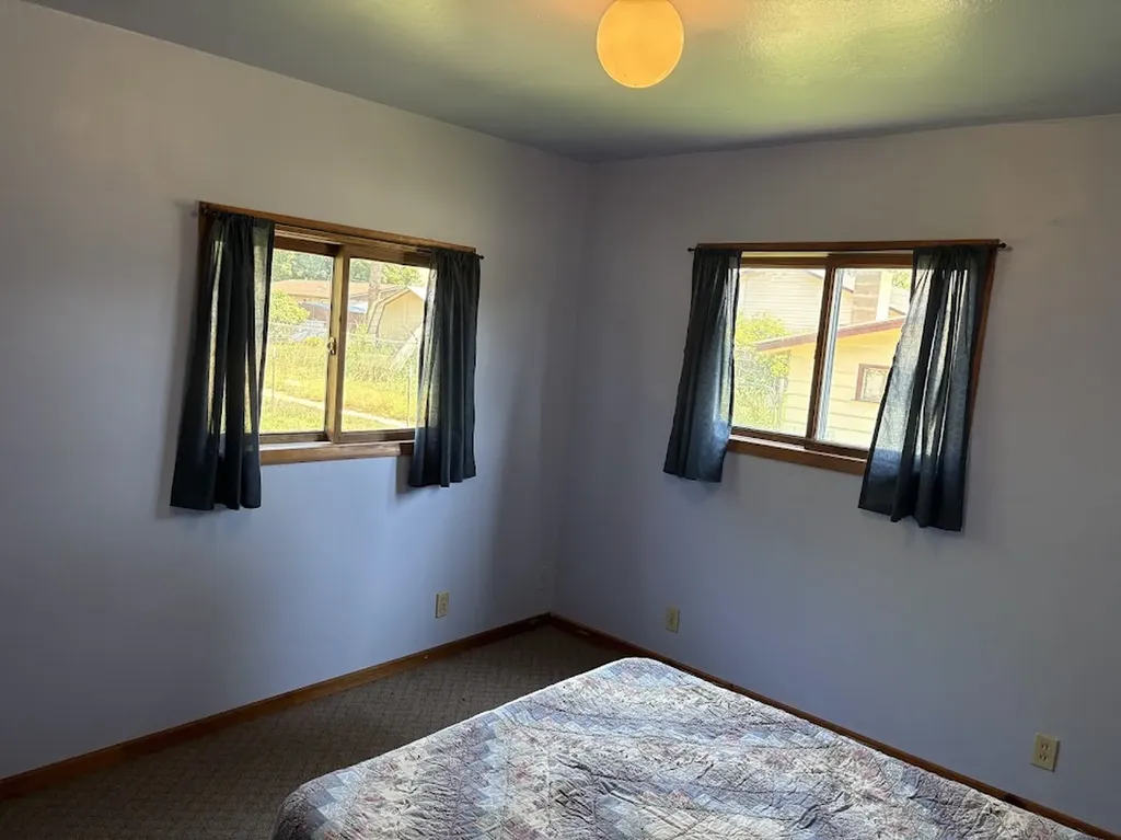 804 S 1st Avenue Plains MT 59859