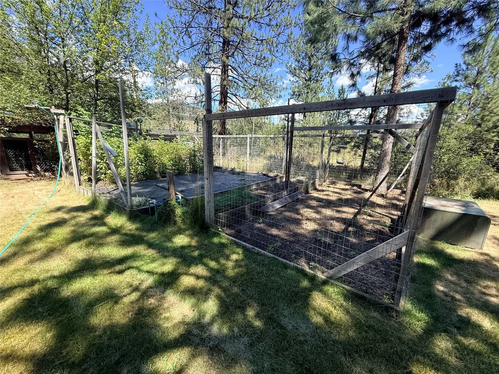 12 Panorama Lane Plains MT 59859