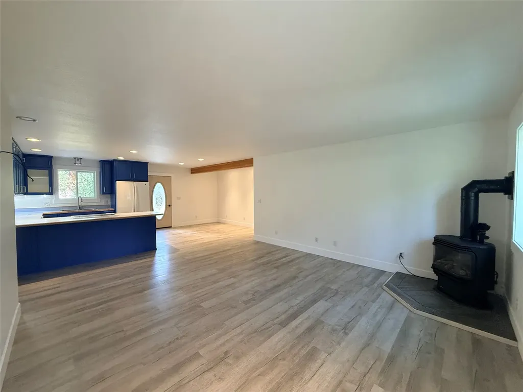 12 Panorama Lane Plains MT 59859