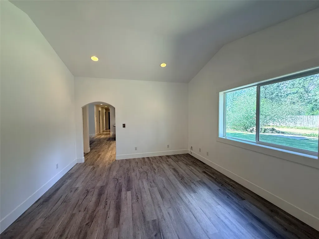 12 Panorama Lane Plains MT 59859