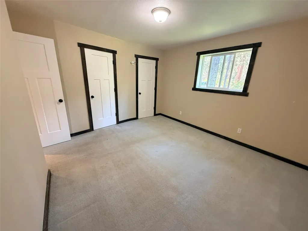 12 Panorama Lane Plains MT 59859