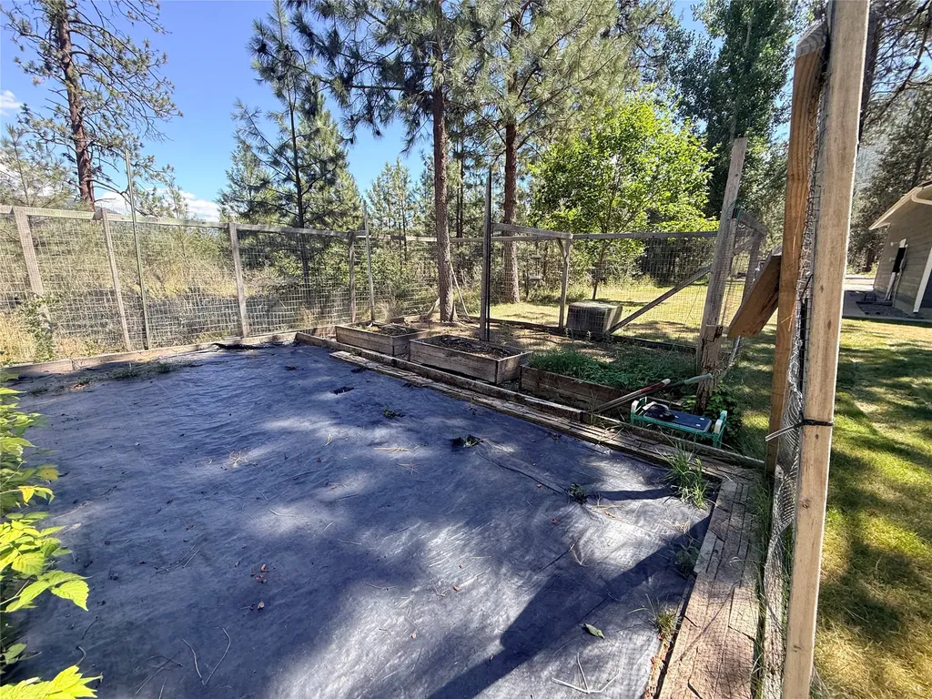 12 Panorama Lane Plains MT 59859