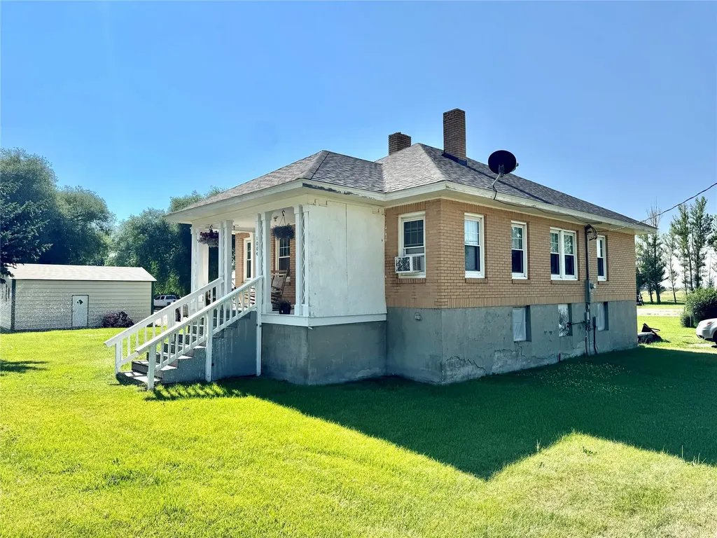 1004 Main Street White Sulphur Springs MT 59645