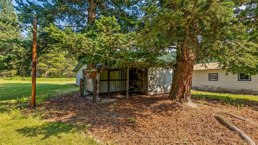 34529 Mt Highway 35 Polson MT 59860